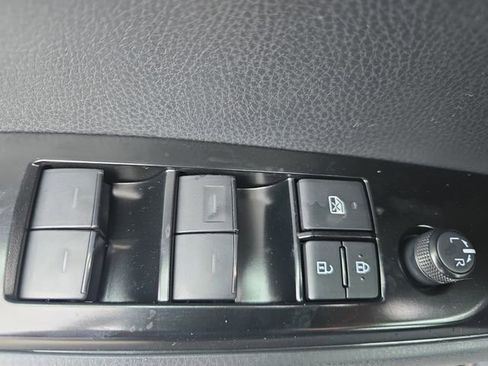 New 2026 Toyota Camry Hybrid image 27