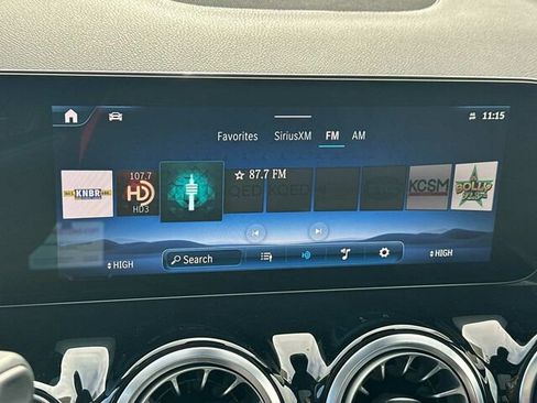 Used 2025 Mercedes-Benz GLA 250 4MATIC image 23