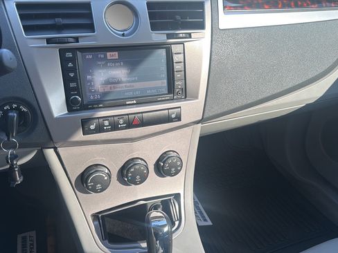Used 2008 Chrysler Sebring Limited w/ Luxury Group FWD image 16
