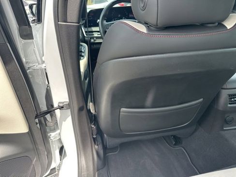 Used 2025 Cadillac CT5 Sport image 42