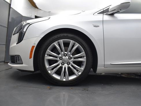 Used 2019 Cadillac XTS Luxury w/ Driver Awareness Package FWD image 8