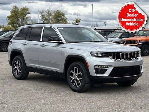 New 2025 Jeep Grand Cherokee Limited image 1