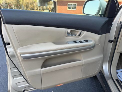 Used 2006 Lexus RX 400h AWD image 10