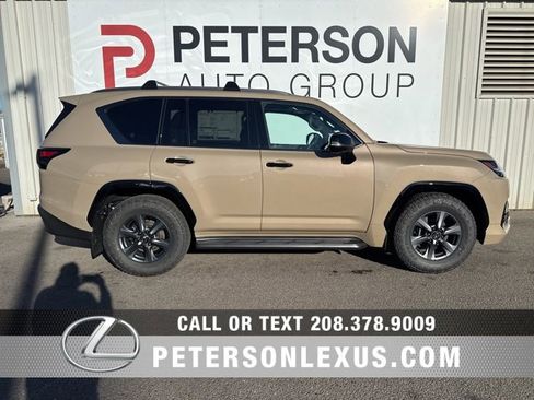 New 2026 Lexus RX 450h AWD image 30