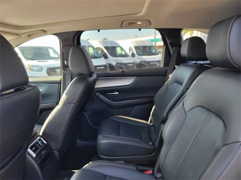 Used 2024 MAZDA CX-90 3.3 Turbo w/ Premium Package image 9