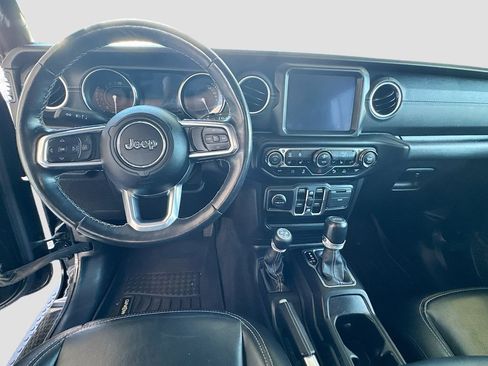 Used 2021 Jeep Wrangler Unlimited Sahara w/ Dual Top Group AWD/4WD image 12