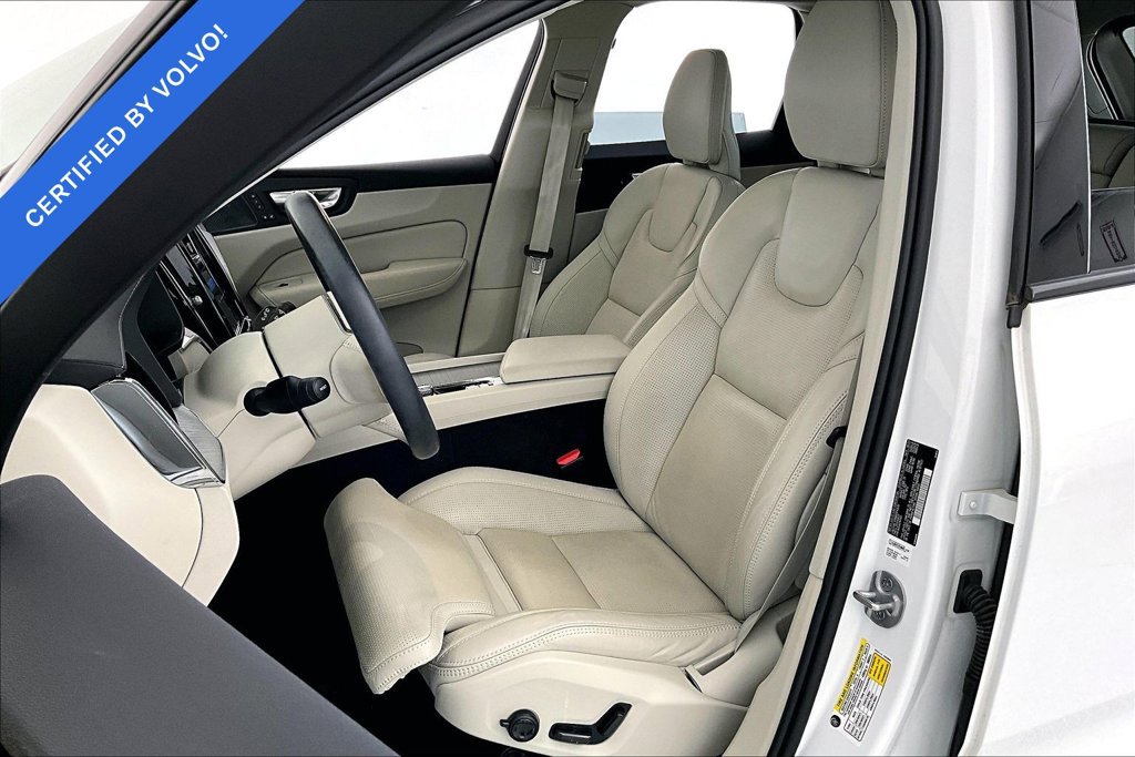Used 2024 Volvo XC60 B5 Ultimate w/ Protection Package Premier AWD/4WD image 32