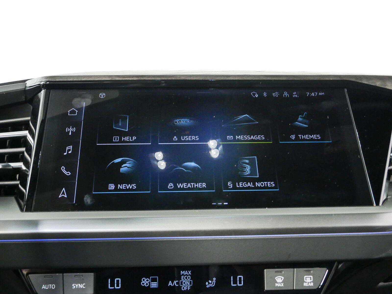 Used 2023 Audi Q4 e-tron Premium Plus w/ Premium Plus AWD/4WD image 15