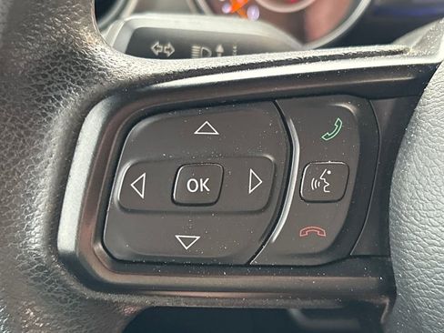 Used 2020 Jeep Wrangler Unlimited Sport image 14