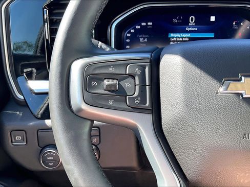 Used 2023 Chevrolet Silverado 1500 LT image 18