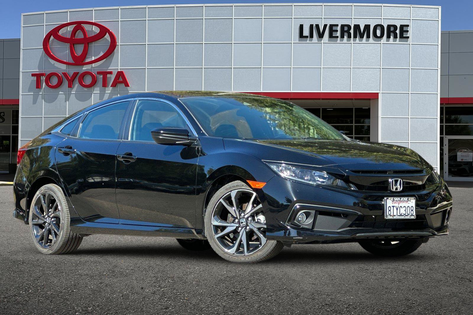Used 2020 Honda Civic Sport image 2