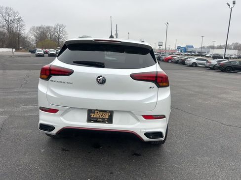Used 2022 Buick Encore GX Select w/ Sport Touring Package image 4