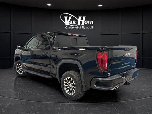 Used 2023 GMC Sierra 1500 AT4 w/ AT4 Premium Package AWD/4WD image 5