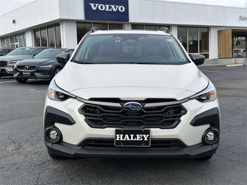 Used 2024 Subaru Crosstrek 2.0i Premium image 24