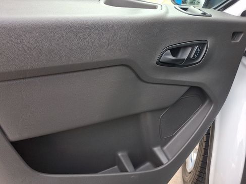 Used 2025 Ford Transit 250 Low Roof w/ Exterior Upgrade Package RWD image 13