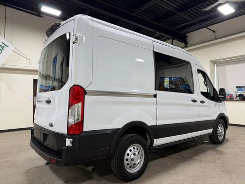 Used 2020 Ford Transit 250 Medium Roof AWD image 16