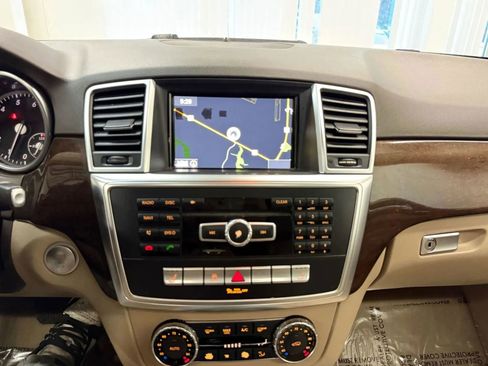 Used 2013 Mercedes-Benz ML 350 2WD image 31