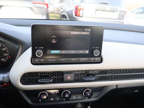 Certified 2024 Honda HR-V LX image 19