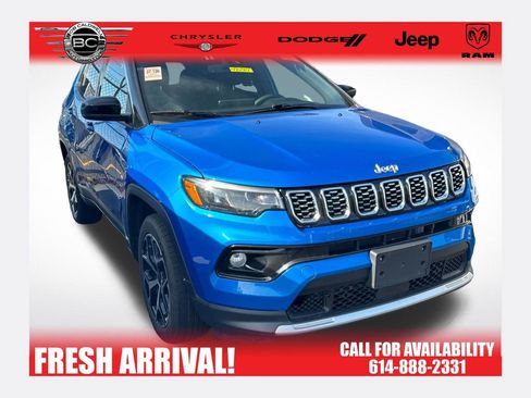 Used 2025 Jeep Compass Limited AWD/4WD image 1