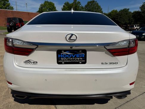 Used 2017 Lexus ES 350 w/ Luxury Package FWD image 5