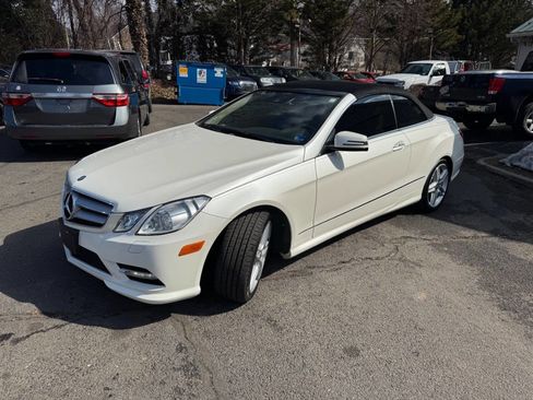 Used 2013 Mercedes-Benz E 550 Cabriolet image 5