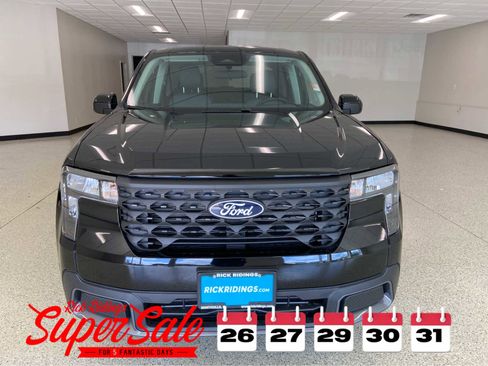 New 2025 Ford Maverick XLT w/ XLT Luxury Package image 2