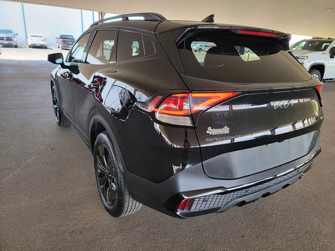 Used 2025 Kia Sportage X-Line w/ Premium Package AWD/4WD image 10