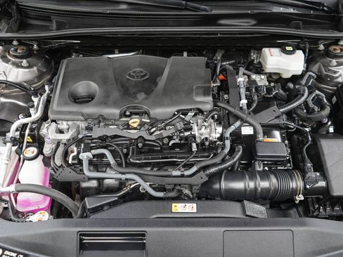 Used 2023 Toyota Camry XLE FWD image 30