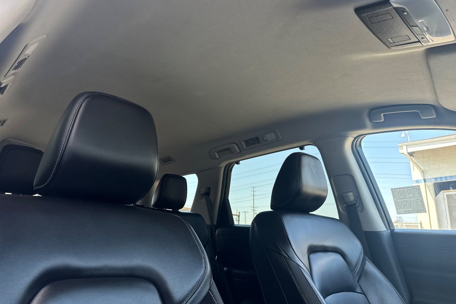 Used 2022 Nissan Pathfinder SL FWD image 22