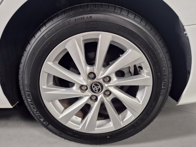 Certified 2024 Toyota Camry LE FWD image 11