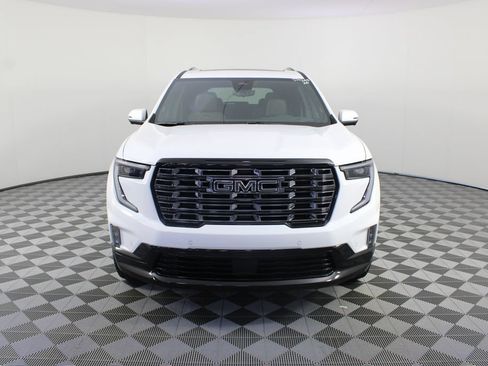 New 2026 GMC Acadia Denali Ultimate AWD/4WD image 32