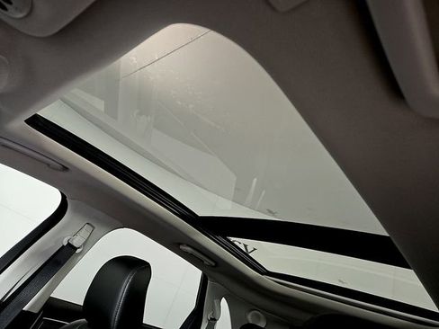 Certified 2021 Ford Edge Titanium image 14