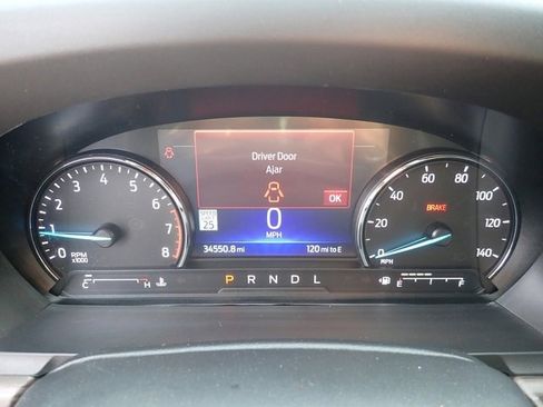 Certified 2022 Ford Explorer Limited w/ Equipment Group 301A image 29