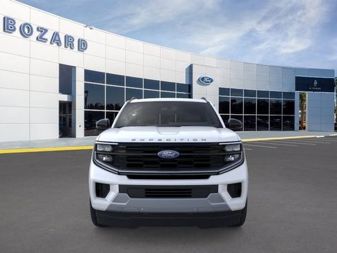 New 2026 Ford Expedition Platinum w/ Platinum Ultimate Package AWD/4WD image 8