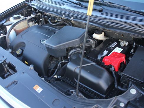 Used 2013 Ford Edge SEL image 49