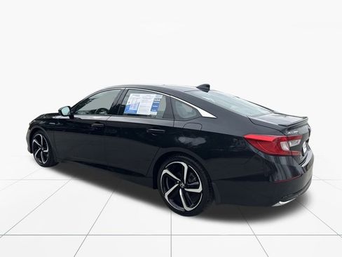Used 2022 Honda Accord Sport image 6