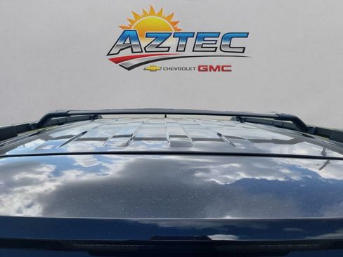 Used 2023 Ford Expedition XLT RWD image 12