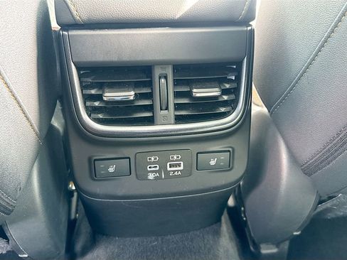 Used 2025 Subaru Outback Wilderness w/ Wilderness Package AWD/4WD image 28