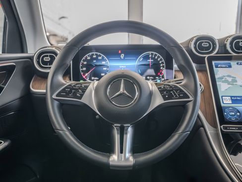 Certified 2025 Mercedes-Benz GLC 350e 4MATIC image 9