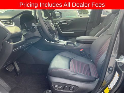 Used 2025 Toyota RAV4 XSE w/ Weather Package AWD/4WD image 8