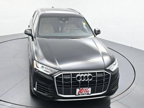 Used 2022 Audi Q7 3.0T Premium Plus w/ Premium Plus Package AWD/4WD image 4