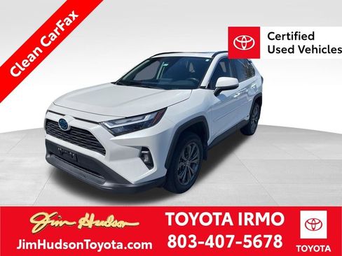 Used 2024 Toyota RAV4 XLE Premium image 1
