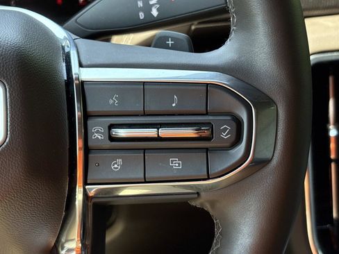 Used 2025 GMC Yukon XL Elevation w/ Technology Package AWD/4WD image 21