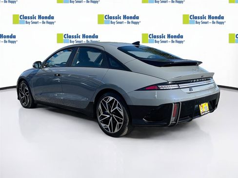 Used 2024 Hyundai Ioniq 6 SEL RWD image 5