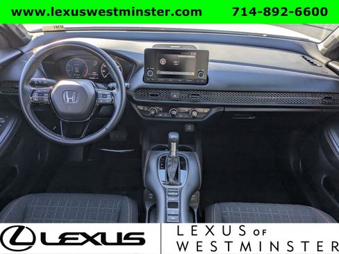 Used 2025 Honda HR-V Sport image 16