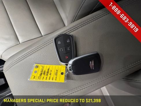 Certified 2021 Cadillac XT4 Premium Luxury w/ Cold Weather Package image 28