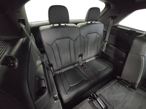 Certified 2025 Audi Q7 3.0T Premium Plus w/ Premium Plus Package image 24