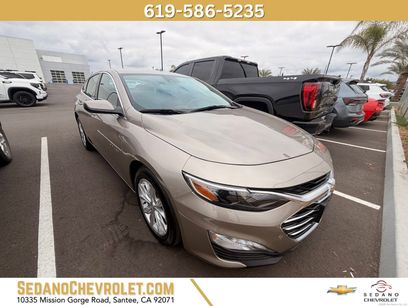 Used 2025 Chevrolet Malibu LT