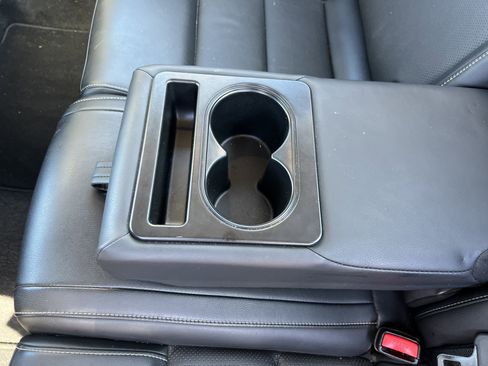 Used 2017 Nissan Maxima 3.5 SV image 41