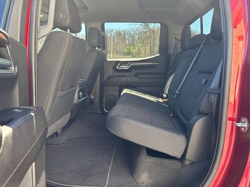 Used 2023 GMC Sierra 1500 Elevation w/ Preferred Package image 17